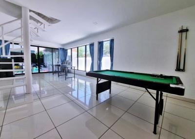 Modern Pool Villa for Sale in Pattaya