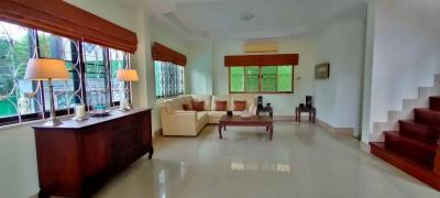 Lovely House in Bang Saray for Sale