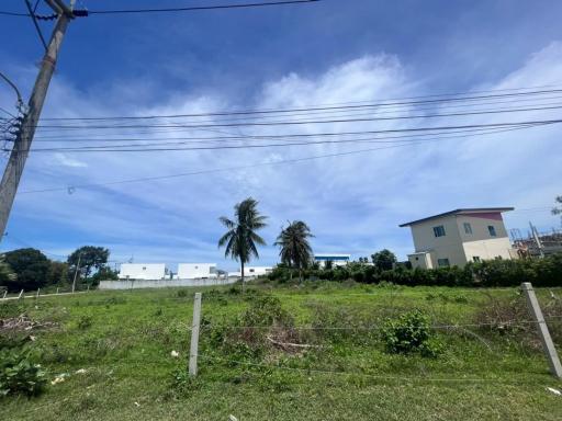 1 Rai 3 Ngan Huay Yai Land for Sale