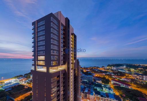 Studio Condo in The Panora Pattaya Pratumnak C010377