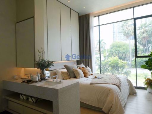 2 Bedrooms Condo in Arom Wongamat Wongamat C008555