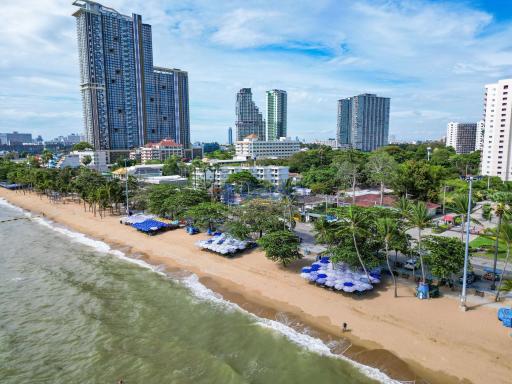 1 Bedroom Condo in Arom Jomtien Jomtien C010080