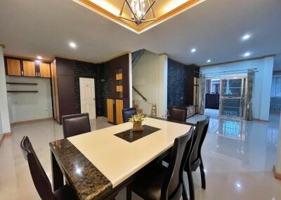 Modern House in East Pattaya for Sale