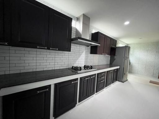 Modern House in East Pattaya for Sale