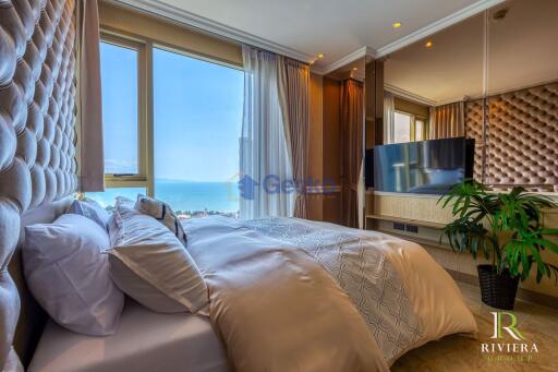 2 Bedrooms Condo in The Riviera Ocean Drive Jomtien C002108