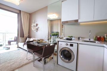 1 Bedroom Condo in The Riviera Wong Amat Beach Wongamat C001344