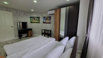 Pratumnak Ruamchok Condo for Sale