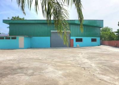 Warehouse for Sale in Bangsaray area