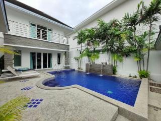 RAW7438: Three Bedroom Private Pool Villa in Rawai