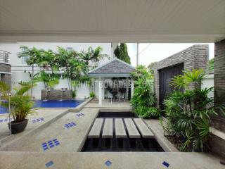 RAW7438: Three Bedroom Private Pool Villa in Rawai