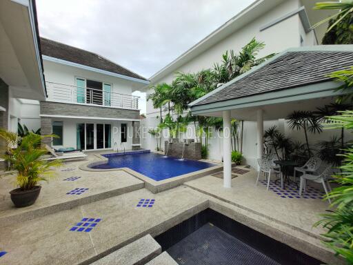 RAW7438: Three Bedroom Private Pool Villa in Rawai