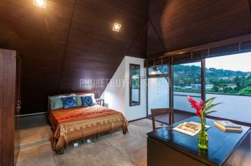 BAN7432: Five Bedroom Villa 350 meters away from Bang Tao beach