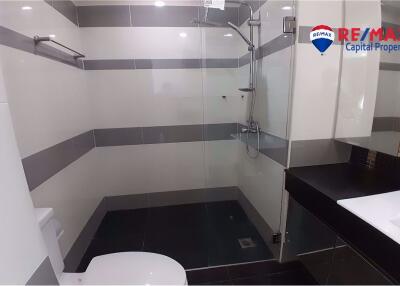 1 Bedroom for sell in The Vision Pratumnak