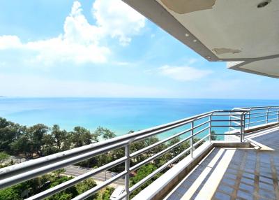 Amazing ocean views from the 16th floor of The Royal Rayong!