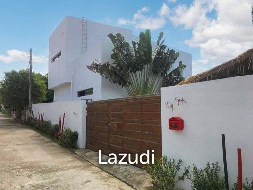 Luxury 3 bedroom modern villa for sale Plai Leam