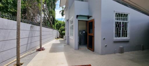 7Bedrooms House for Sale in Najomtien