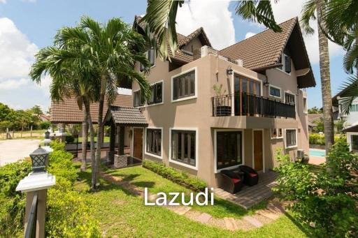 Stunning 5 Beds House in the heart of Naiharn.