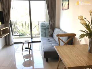 1 Bed 1 Bath in Wong Amat ABPC0886