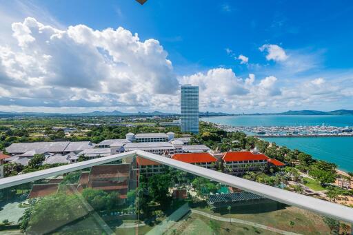 2 ห้องนอน คอนโด สำหรับขาย ใน นาจอมเทียน - Movenpick White Sands Beach