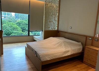 For RENT : Sindhorn Residence / 1 Bedroom / 1 Bathrooms / 36 sqm / 42000 THB [R12075]