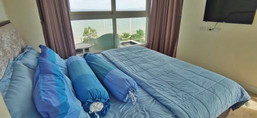 Del Mare Beachfront Condo for Sale