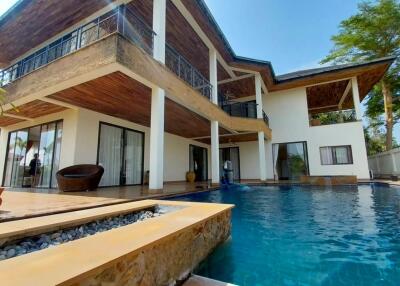 Pool Villa For Sale in Huay Yai/Phoenix - 5 Bed 6 Bath