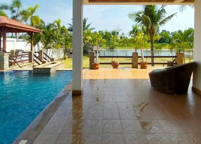 Pool Villa For Sale in Huay Yai/Phoenix - 5 Bed 6 Bath