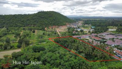 Over 5 Rai Land for Sale near Woodlands Residences off soi 88 in Hua Hin
