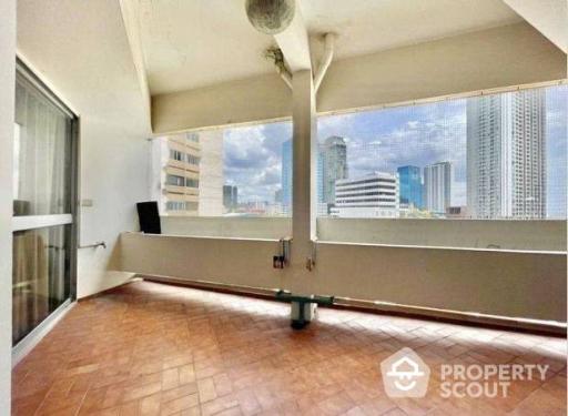 4-BR Condo at Tai Ping Towers Sukhumvit 63 near ARL Ramkhamhaeng