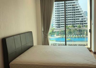 1-BR Condo at Supalai Oriental Sukhumvit 39 near MRT Phetchaburi