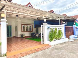 Lovely house in Banglamung for sale