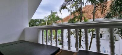 Pool Villa House for Sale in Na Jomtien