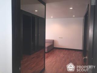 3-BR Condo at Avenue 61 Condominium near BTS Thong Lor