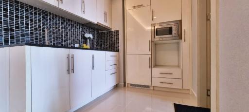 1Bedroom for Sale in Cosy Beach View