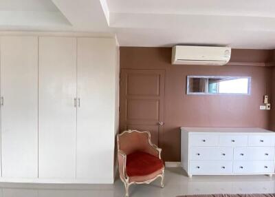 Park Beach Condo for Sale in Naklua