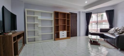 2 Bedrooms Condo for Sale in Rim Haad