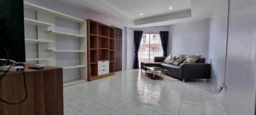 2 Bedrooms Condo for Sale in Rim Haad