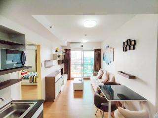 1Bedroom Supalai Mare Condo for Sale