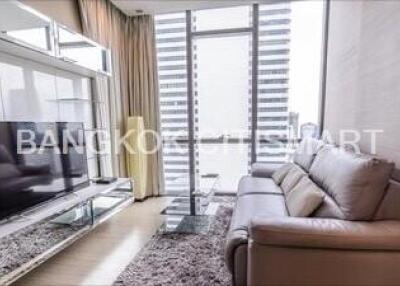 Condo at The Room Sukhumvit 21 for rent