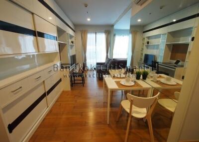 Condo at The Vertical Aree for sale