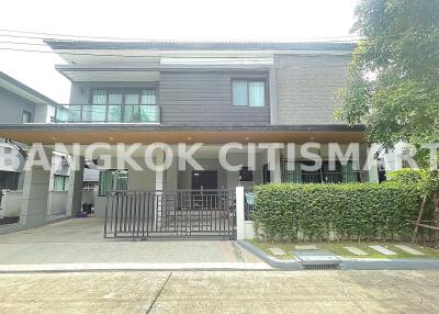 House at Centro Ramintra - Chatuchot for sale