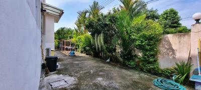 6 Bedrooms House for Sale in Huay Yai