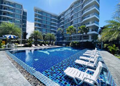 1 Bedroom Condo in The Peak Towers Pratumnak C010075