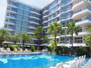 1 Bedroom Condo in The Peak Towers Pratumnak C010075