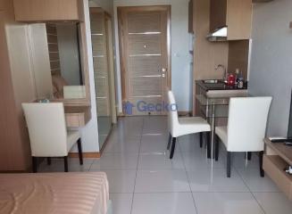 1 Bedroom Condo in The Peak Towers Pratumnak C010075