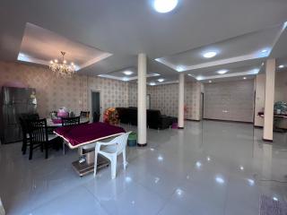 4 Bedrooms House for Sale in Pattaya