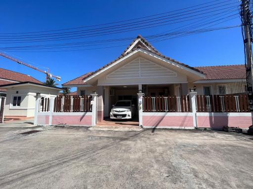 4 Bedrooms House for Sale in Pattaya