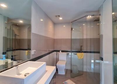 Wong Amat Tower Condo for Sale