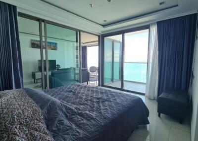 Wong Amat Tower Condo for Sale