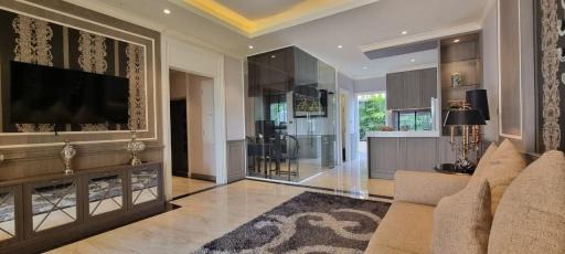 4 Storey House in South Pattaya for Sale